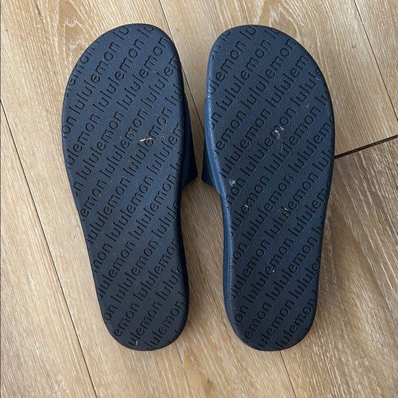 Lululemon Restfeel Slide Sandals, Men’s 10 - Picture 6 of 7